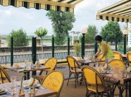 Logis Hotels - Au Poisson d'Argent - Hôtel 3 étoiles et restaurant