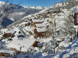 Фотографія готелю: Ski Chalet - Chez Helene Ski fb