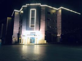 A picture of the hotel: الأحفاد للشقق الفندقية Al Ahfad Hotel Apartments