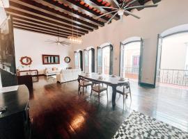 Hotel Foto: Tanca 255 Spacious Colonial House @ Old San Juan