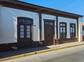 A picture of the hotel: Casa en casco Historico Portal Del Valle