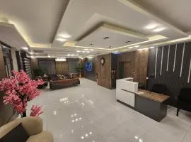 رويال جروب اربد Royal Group Hotel, hotell i Irbid