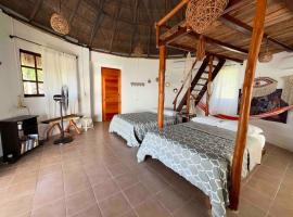 Luigi’s Glamping, ξενοδοχείο σε Bacalar