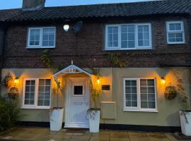 A picture of the hotel: 'Cosy Cottage' - 2 Bed - Central Bawtry - Entire Cottage
