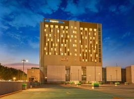 Hotel Photo: City Express Plus by Marriott Mundo E