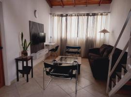 A picture of the hotel: Hermoso Apartamento tipo Loft en Lecheria Anzoátegui