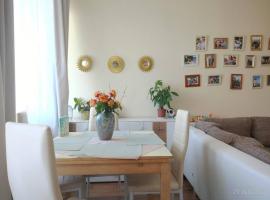 Hotel foto: Lovely 3-room condo in Berlin, lakes & city center