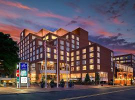 Hotel fotoğraf: The Charles Hotel in Harvard Square