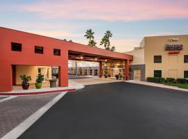 A picture of the hotel: Fairfield Inn and Suites by Marriott San Jose Airport