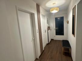 호텔 사진: Appartement calme et chaleureux 80 m2