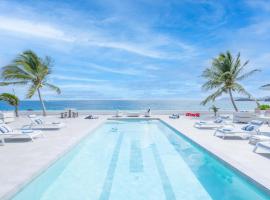 Hotel Photo: 5 BR Luxurious Beachfront Villa with utmost privacy