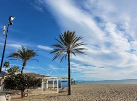 ホテル写真: Fuengirola Centro 2 Room&Beach