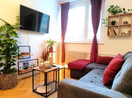 Hotel kuvat: CozyHome Medena Central, quiet premium spot in Old Town