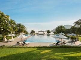 מלון צילום: Nha Trang Marriott Resort & Spa, Hon Tre Island