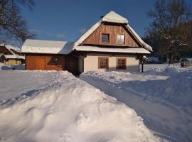 A picture of the hotel: Valachy chalupa Velké Karlovice