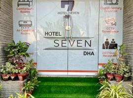 Hotel 7 DHA, hotell sihtkohas Karachi