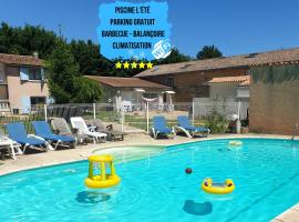 ホテル写真: Bel Appartement T2 Climatisé avec piscine Poitiers-Futuroscope-CREPS de Poitiers
