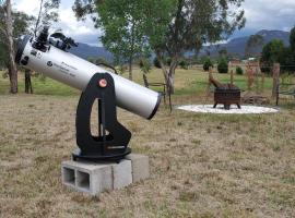 Honey Wines Aust. Tiny House, hotel in Broke