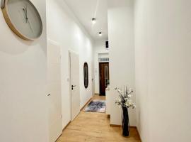 Hotel Photo: Luxory Design Apartment#Bakáts#FreeParking#8ppl