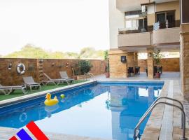 مشروع ميريت البحر الميت السكني العائلي, hotel v destinaci Sowayma