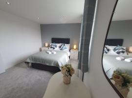 Zdjęcie hotelu: Roundhill - Lovely 2bed apartment Central Brighton