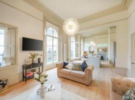 호텔 사진: The Sovereign Suite - 2 Bedroom Apartment in Central Bristol by Mint Stays