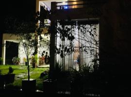 Chill House safari resort, hotel en Udawalawe