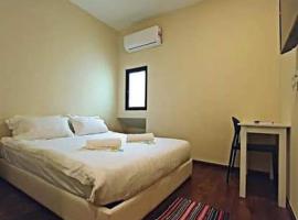 Gambaran Hotel: Treasure inn hotel