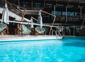 Grand Hôtel & Spa NUXE Serre Chevalier, hotel in Saint-Chaffrey