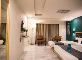 Metropole Hotel