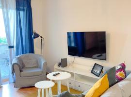 รูปภาพของโรงแรม: 2 Zimmer City Apartment mit Terrasse und Tiefgaragenstellplatz in Zentrum von Leipzig