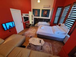 รูปภาพของโรงแรม: Sarı Köşk Butik Otel