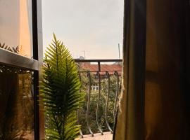 מלון צילום: Apartment on SARYAN street 2/12