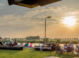 Hotel foto: Watersportcamping Tussen de Diepen