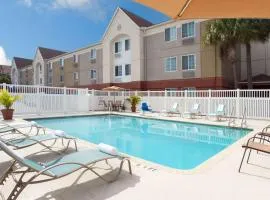 Sonesta Simply Suites Clearwater, hotel v mestu Clearwater