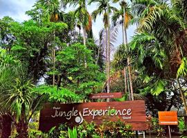 Hotel Photo: Phuket Jungle Experience Resort