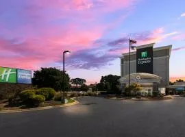 Holiday Inn Express Hotels- Hampton, an IHG Hotel, hotel in Hampton