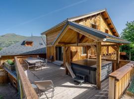 Fotos de Hotel: Chalet Le Petit Bes by Leavetown Vacations