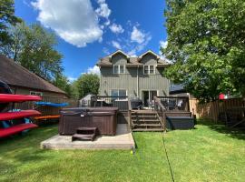 Hotel Photo: Modern lakehouse southside lake simcoe