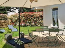 Foto do Hotel: Le Clos Satinelle-gîte classé 3*