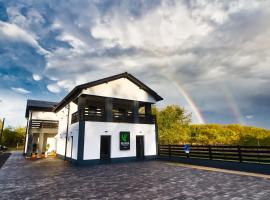 Holdruta Vendégház, hotel in Kunfehértó