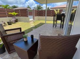 Jorsen House Tahiti : bungalow confortable, ξενοδοχείο σε Taravao