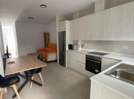 รูปภาพของโรงแรม: Chic Comfort Apt in Chiclana Downtown by Chiclana Dreams