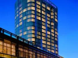 The Ritz-Carlton Beijing, Financial Street