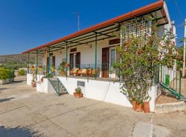 Hotel Foto: Cozy Home In Monte Santangelo With Kitchen