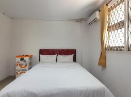 Hotel Foto: OYO 93402 Family Homestay Syariah