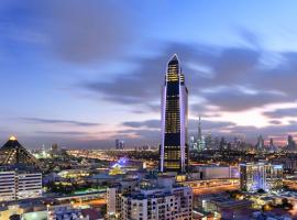 A picture of the hotel: Sofitel Dubai The Obelisk