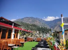 Hotel Akash - Luxury Hotel In McLeodganj