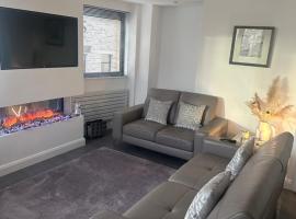 Fotos de Hotel: LUXURY Apartment Belfast City Centre overlooking Custom House Sqaure