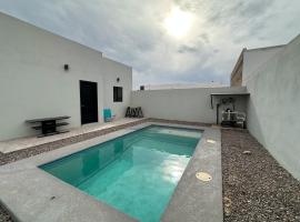 Hotel Photo: Serene Retreat with Exclusive Pool Haven